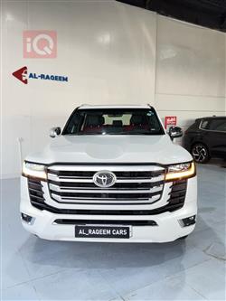 تۆیۆتا لاند کروزەر